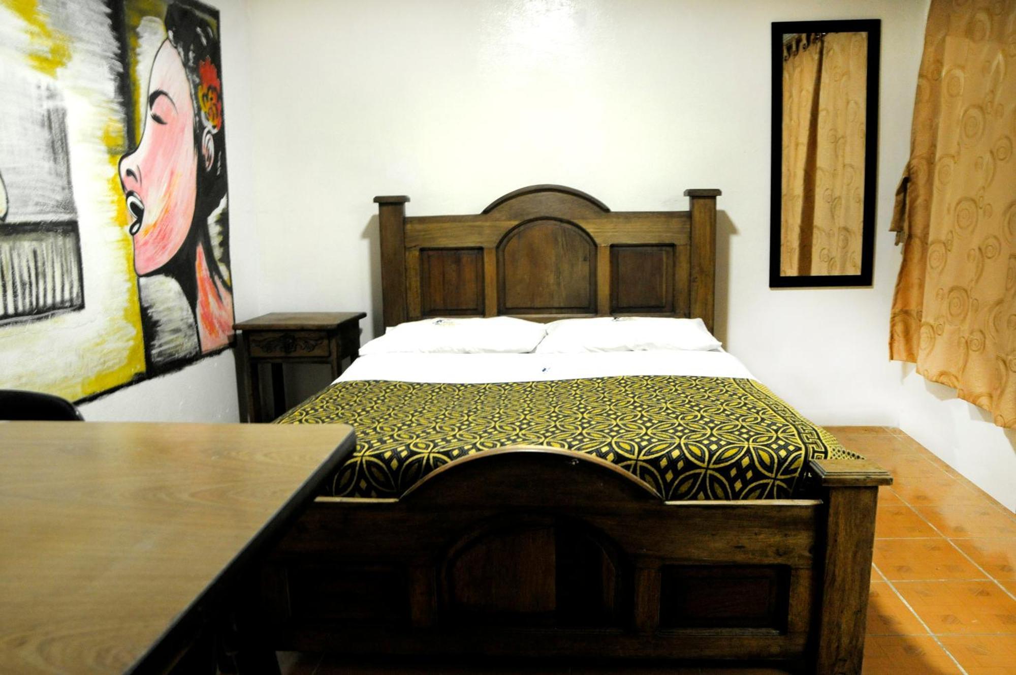 H C De Quevedo Hotel Bogotá Kültér fotó
